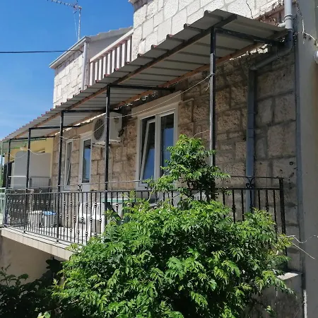 Jubi דירה לומבארדה
